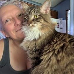 Dixiegirl Cat/Dog To The Rescue