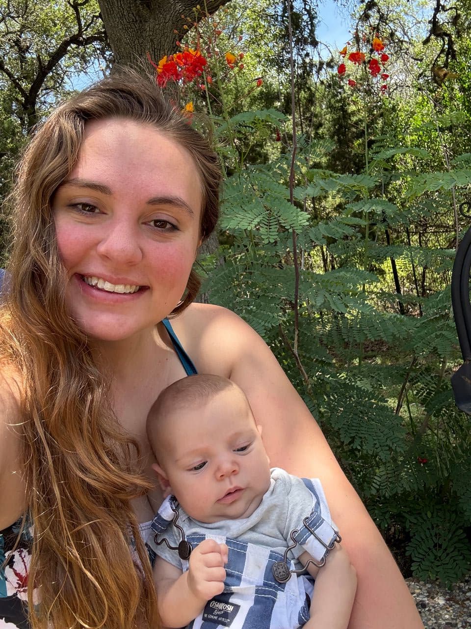 Former ER Vet Tech now a traveling mother (SOLO only)