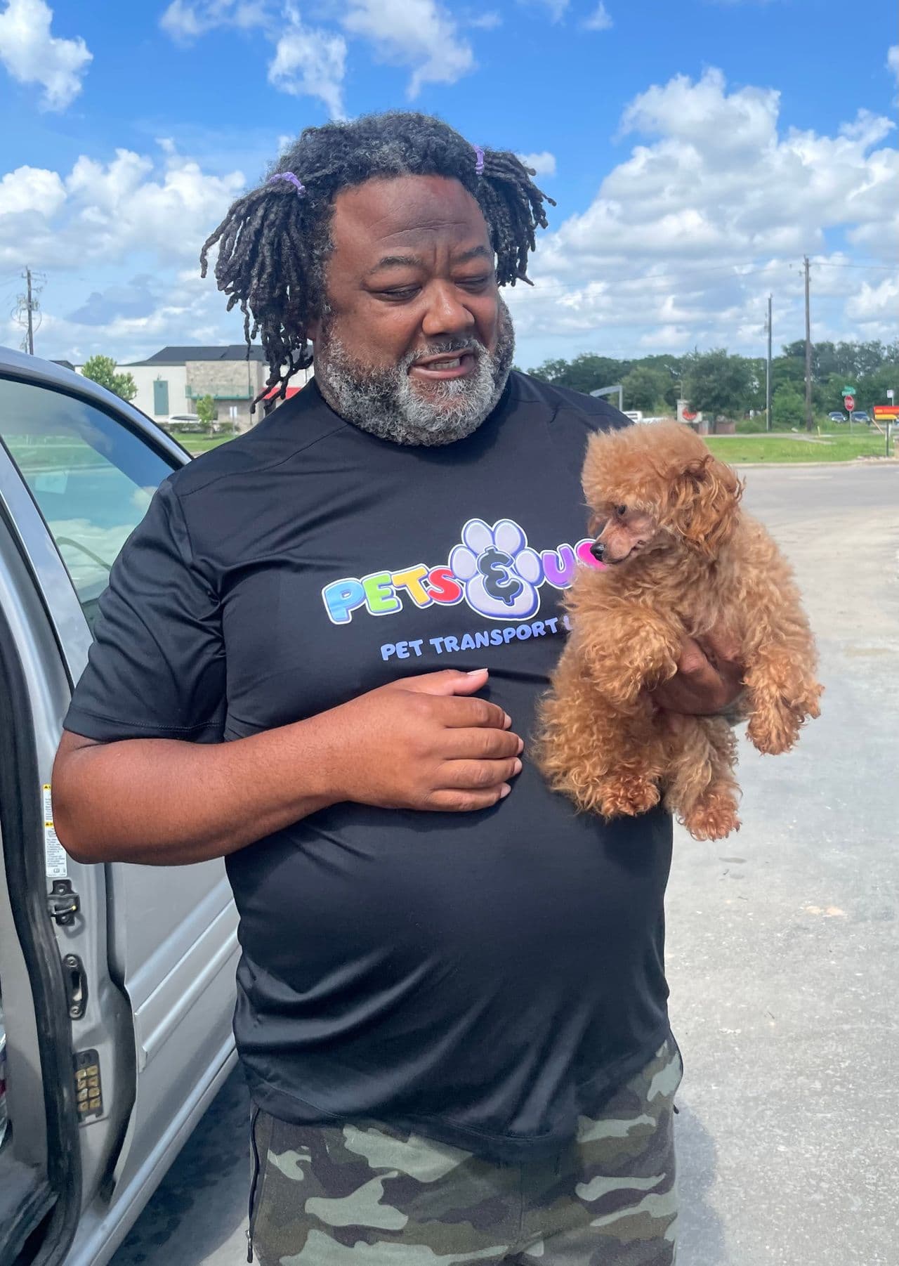 Pet travel photo 1