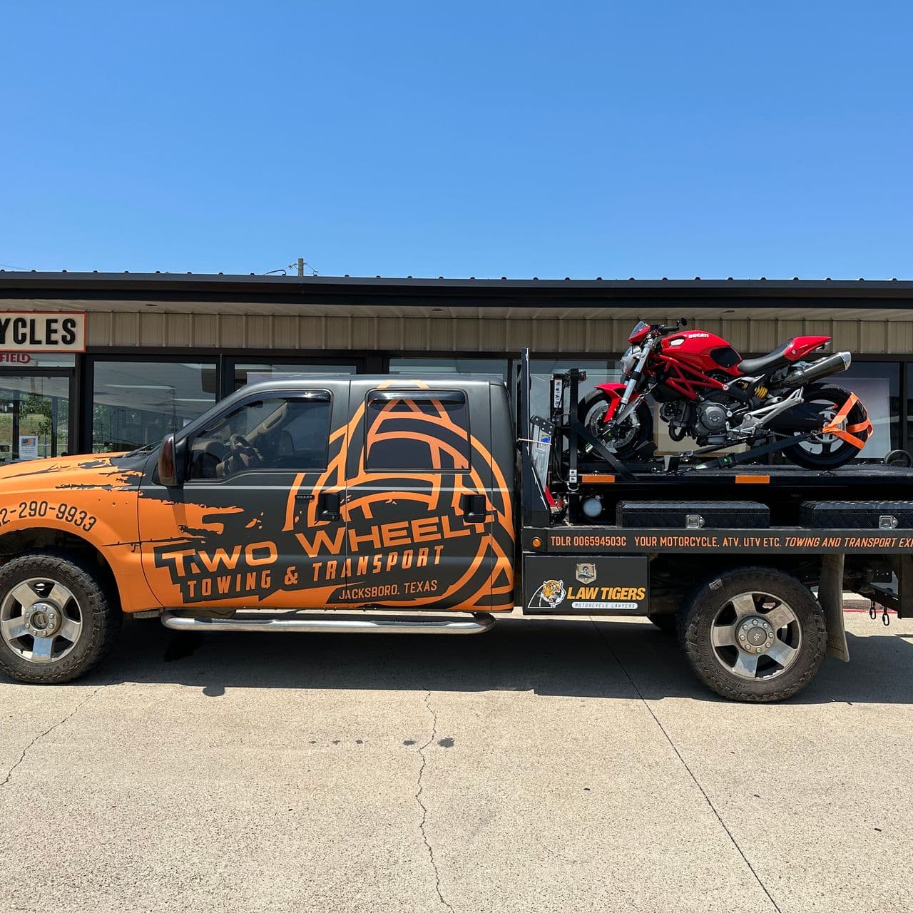Two Wheel + Towing & Transport