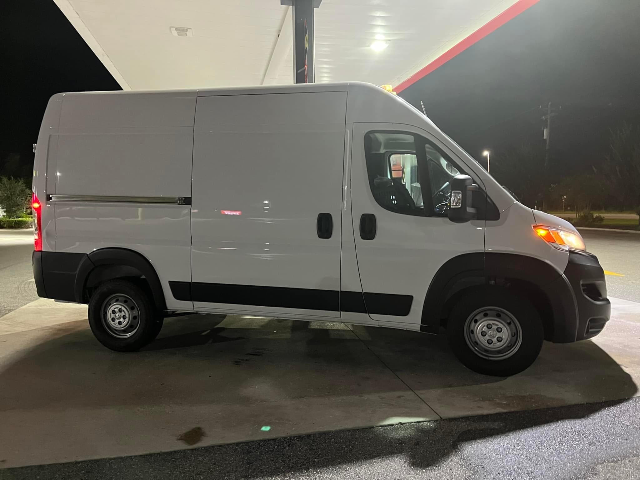2021 Ford Transit 250 Cargo Van