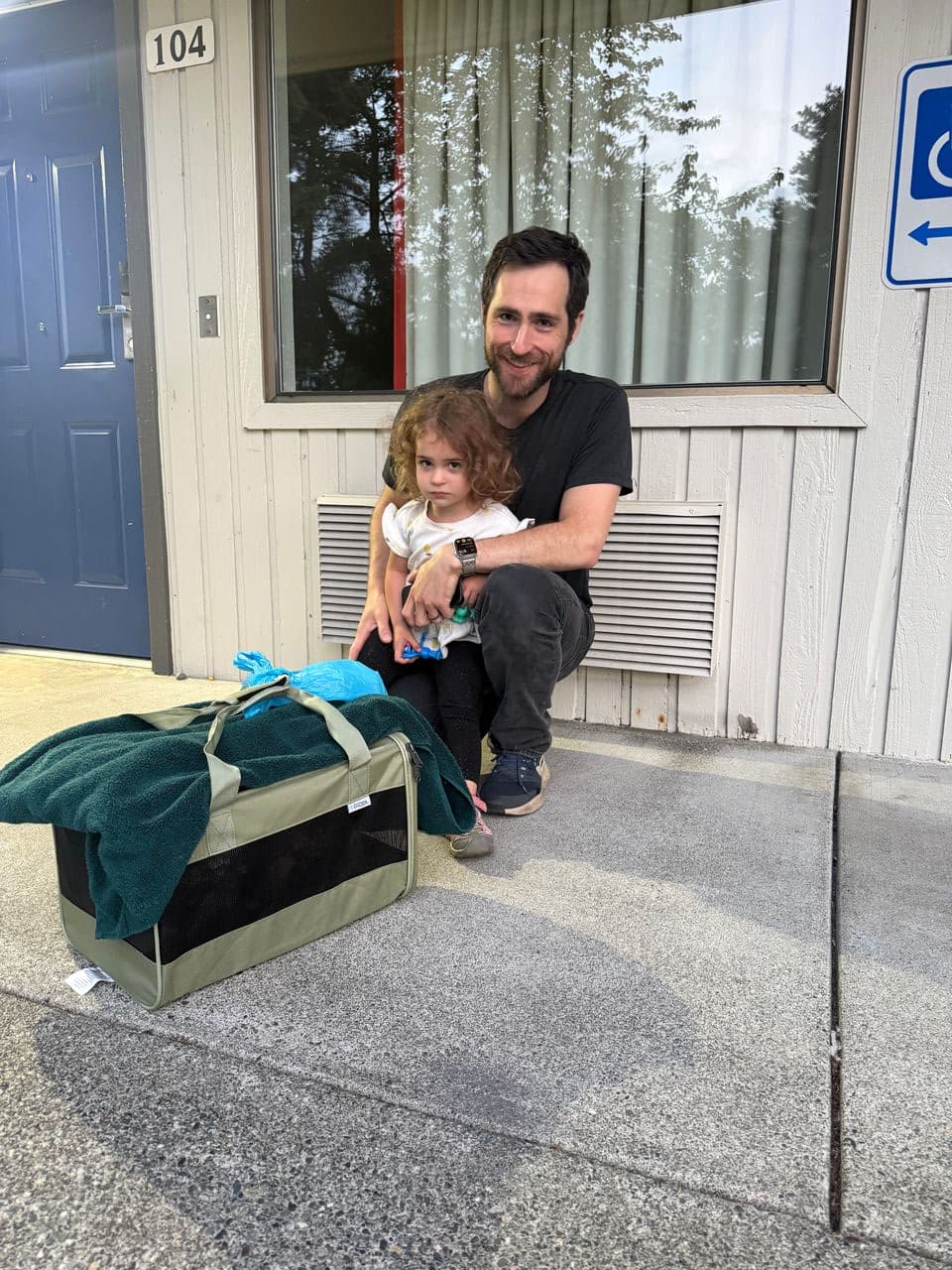 Pet travel photo 1