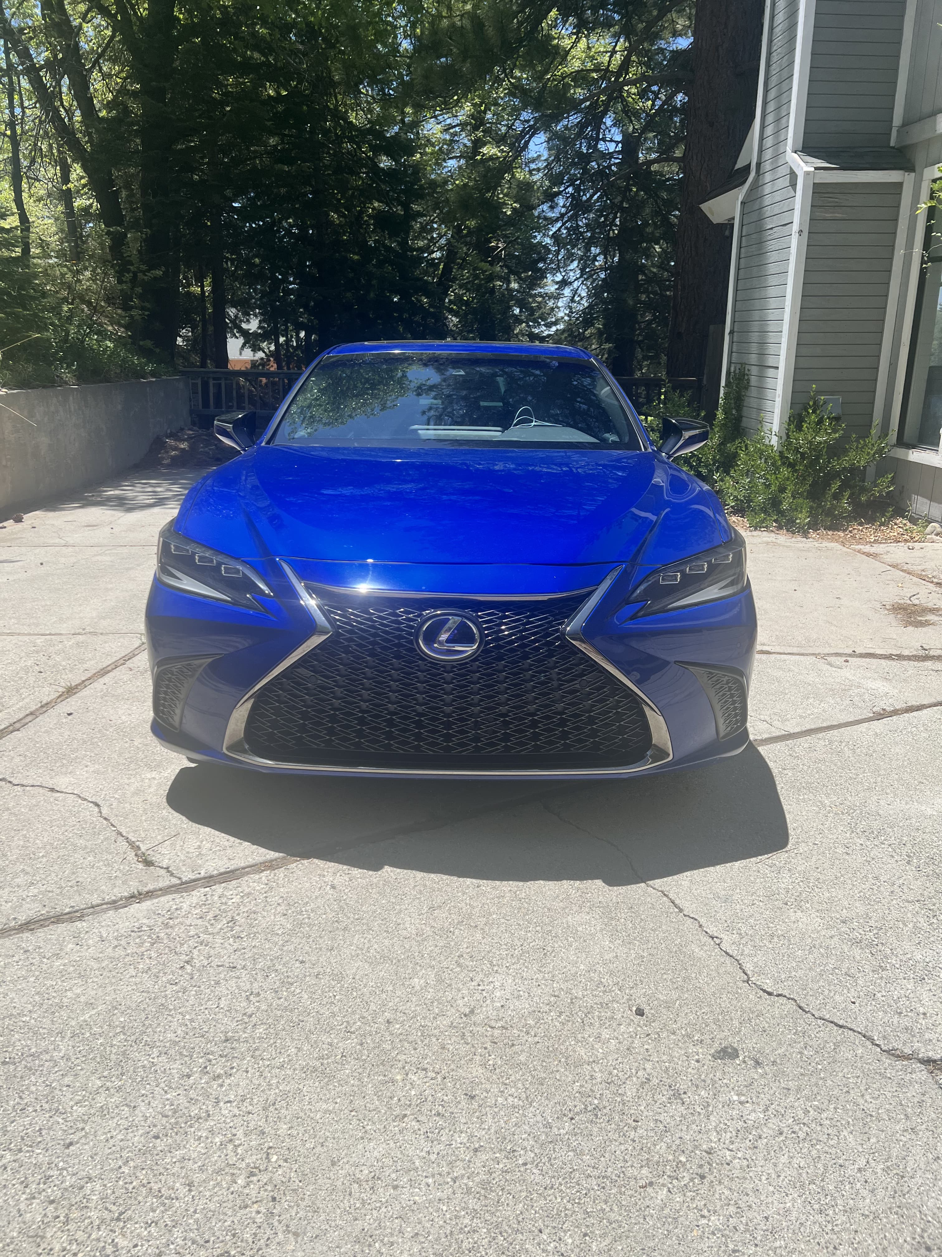 2022 Lexus ES
