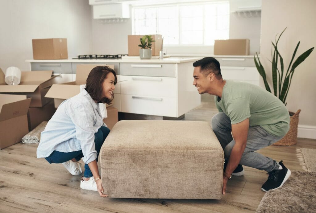 https://citizenshipper.com/blog/furniture-shipping-company